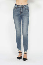 Load image into Gallery viewer, Judy Blue Full Size Tummy Control Vintage Wash Hem Destroy Skinny Jeans
