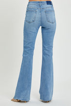 Load image into Gallery viewer, RISEN Full Size High Rise Raw Cut Hem Bootcut Jeans
