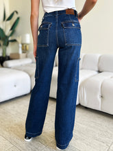 Load image into Gallery viewer, Judy Blue Full Size High Waist Straight Cargo Jeans
