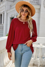 Load image into Gallery viewer, Round Neck Long Sleeve Top
